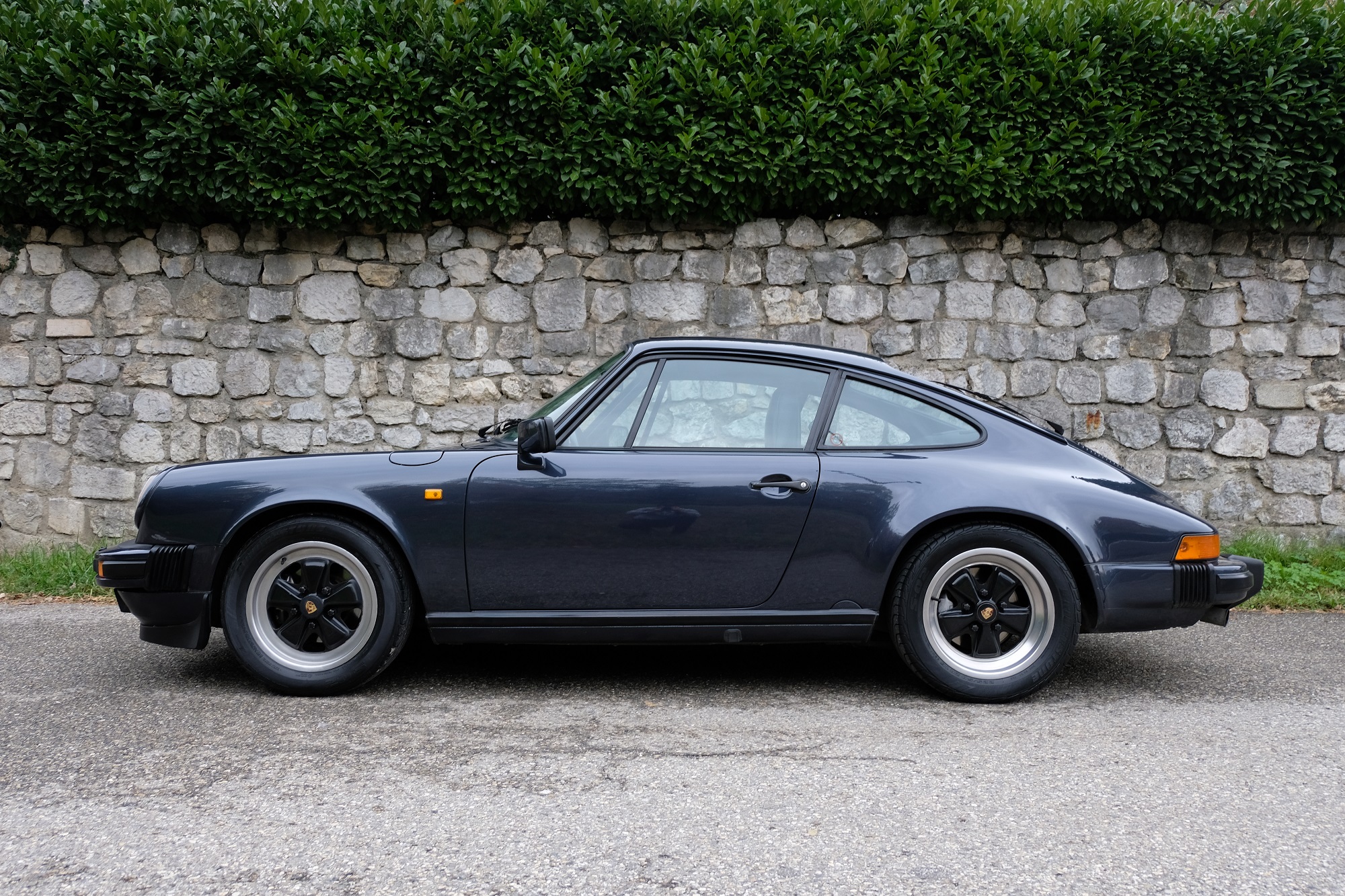 Porsche 911 Carrera 3.2 G50