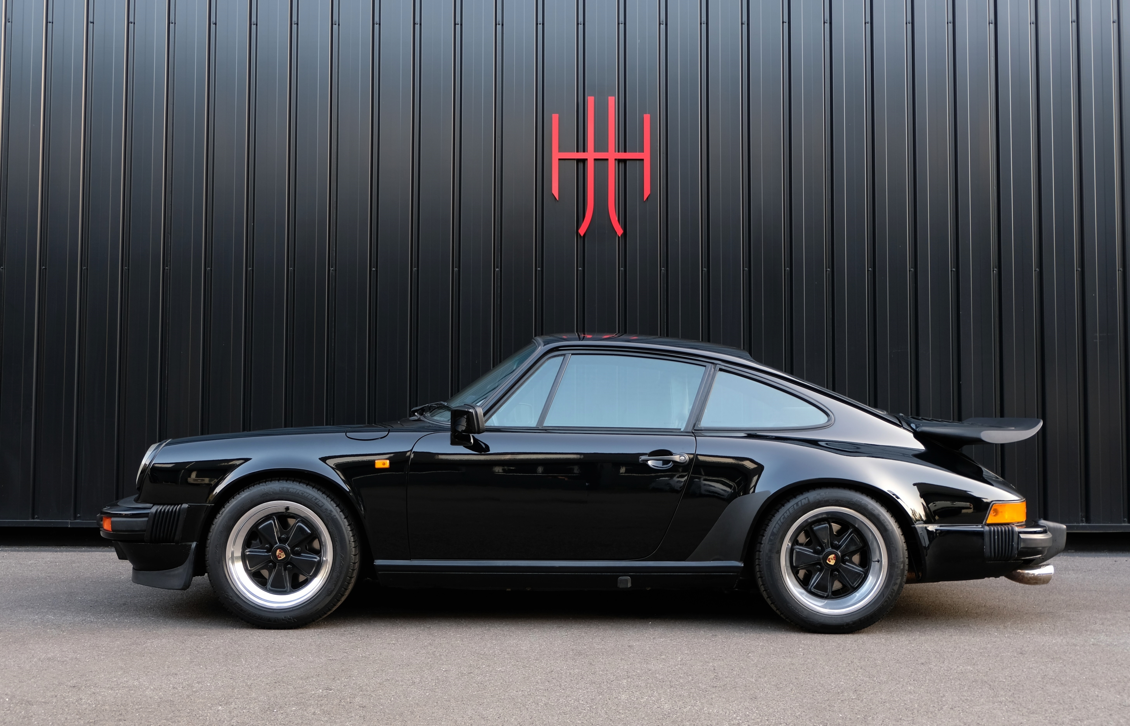 PORSCHE 911 CARRERA 3.2 COUPE Lain Motors Jean Lain