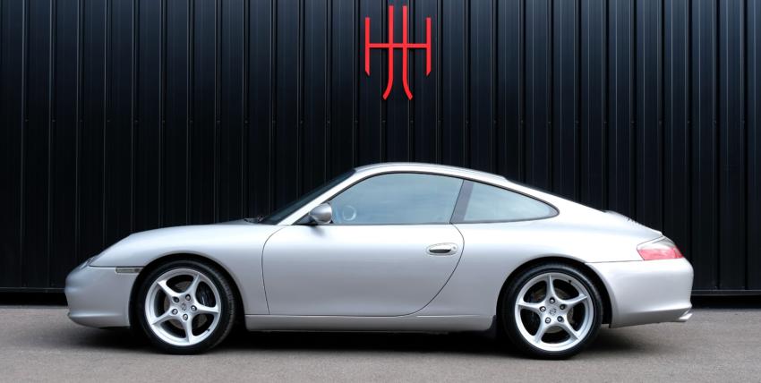 PORSCHE 911 TYPE 996 CARRERA 2