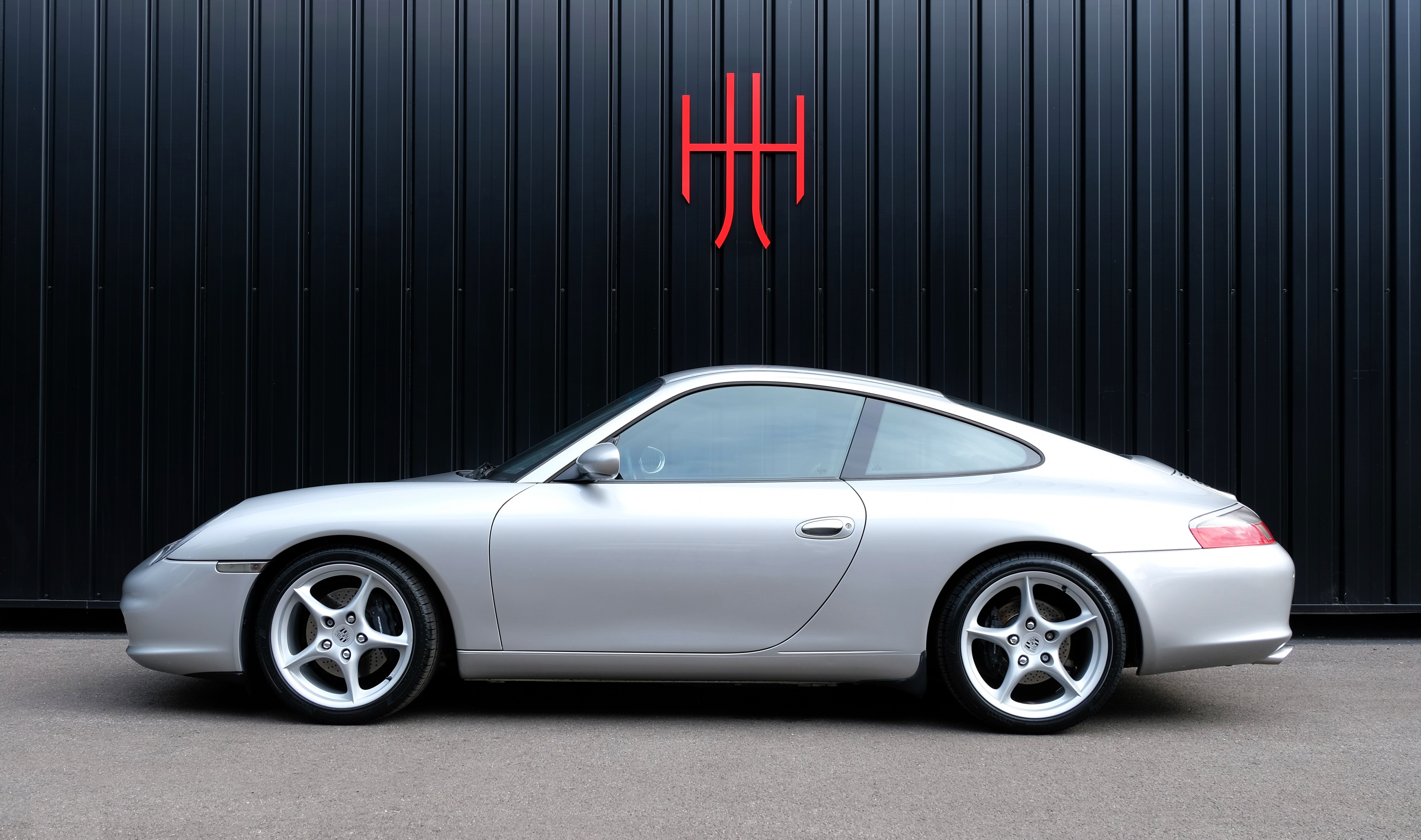 PORSCHE 911 TYPE 996 CARRERA 2