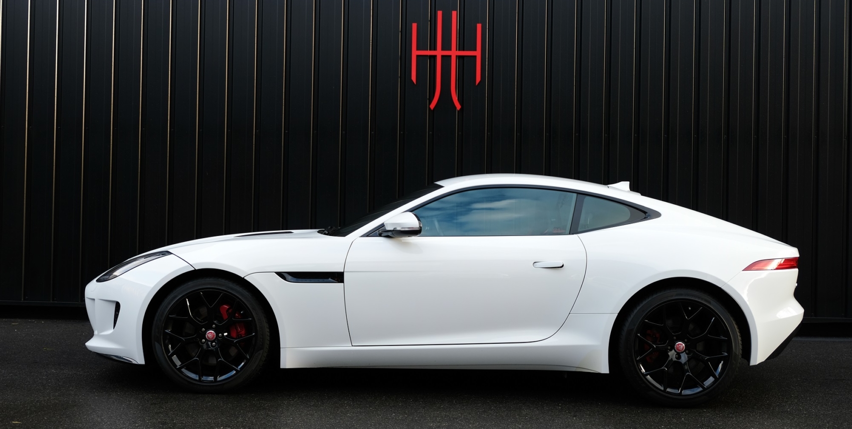 JAGUAR F-TYPE COUPE V6