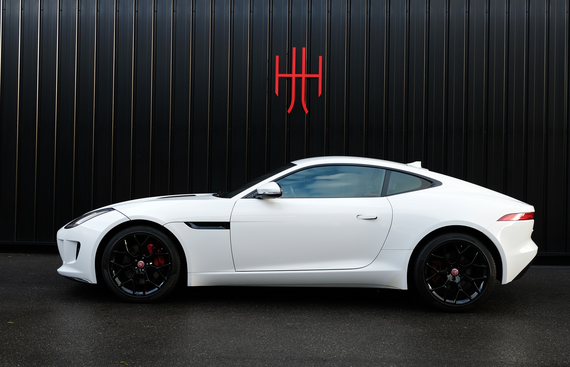 JAGUAR F-TYPE COUPE V6