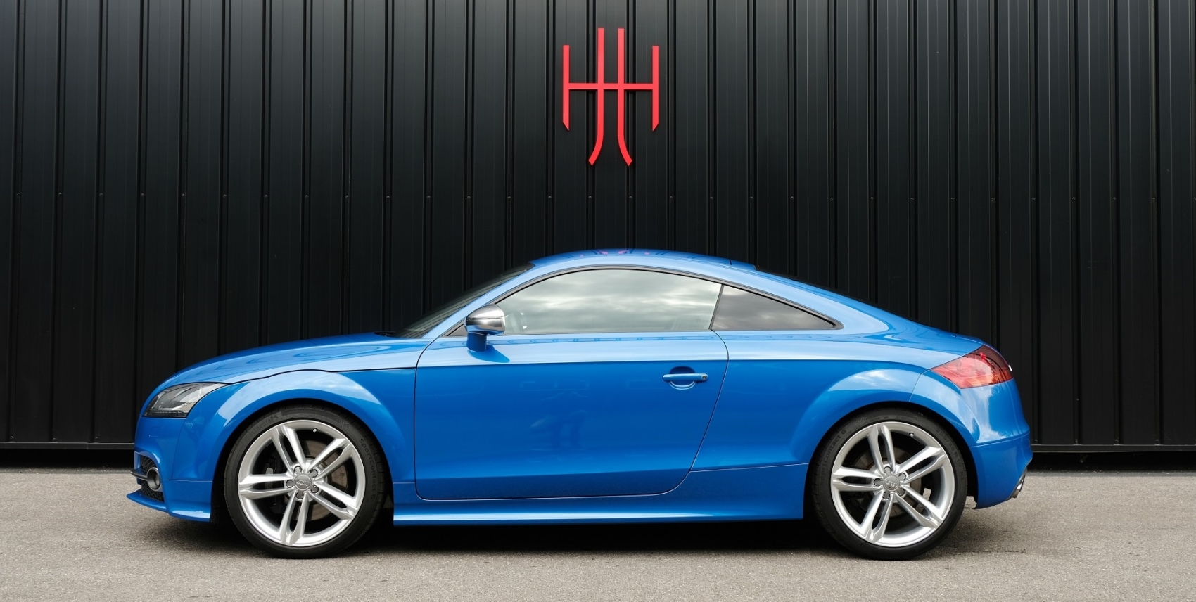 AUDI TTS QUATTRO S-TRONIC