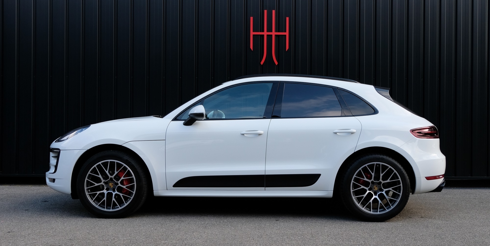 PORSCHE MACAN GTS PDK7