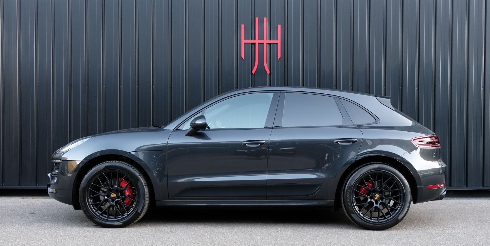 PORSCHE MACAN GTS PDK7
