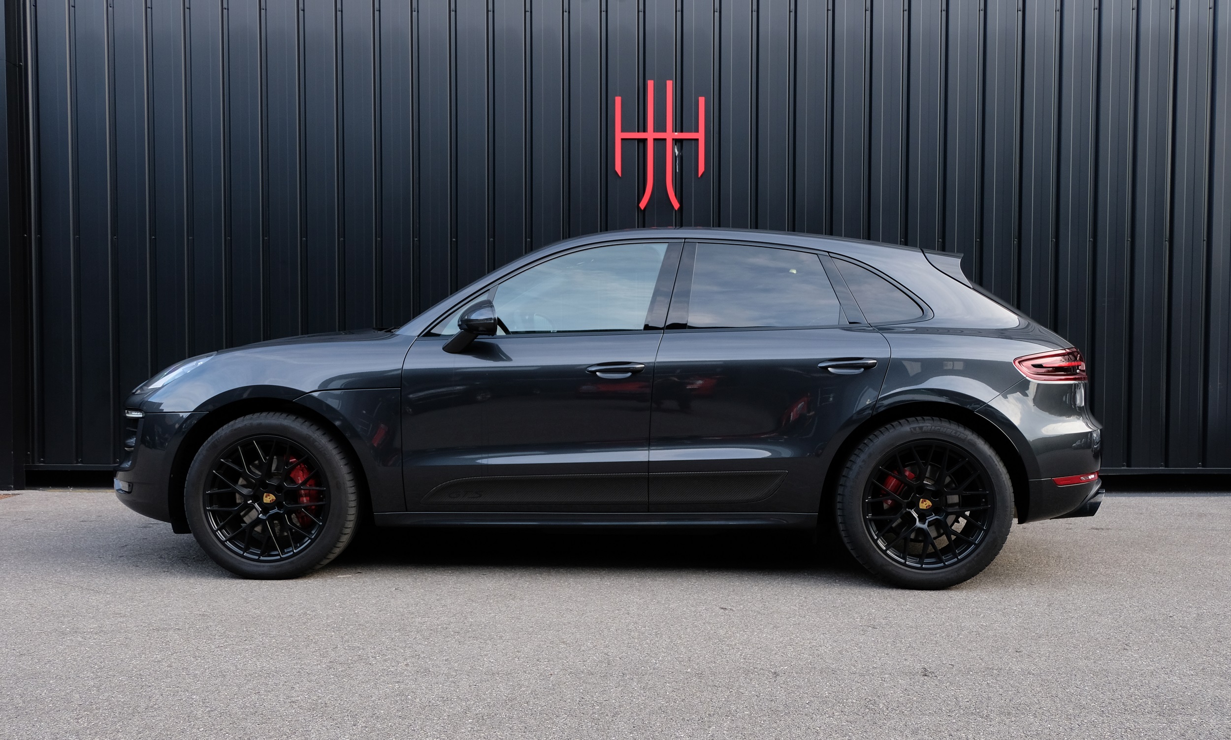 PORSCHE MACAN GTS PDK7