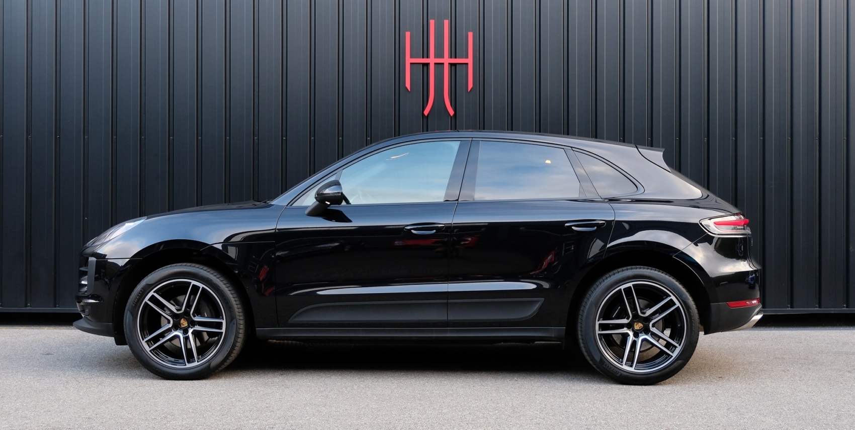 PORSCHE MACAN 2.0
