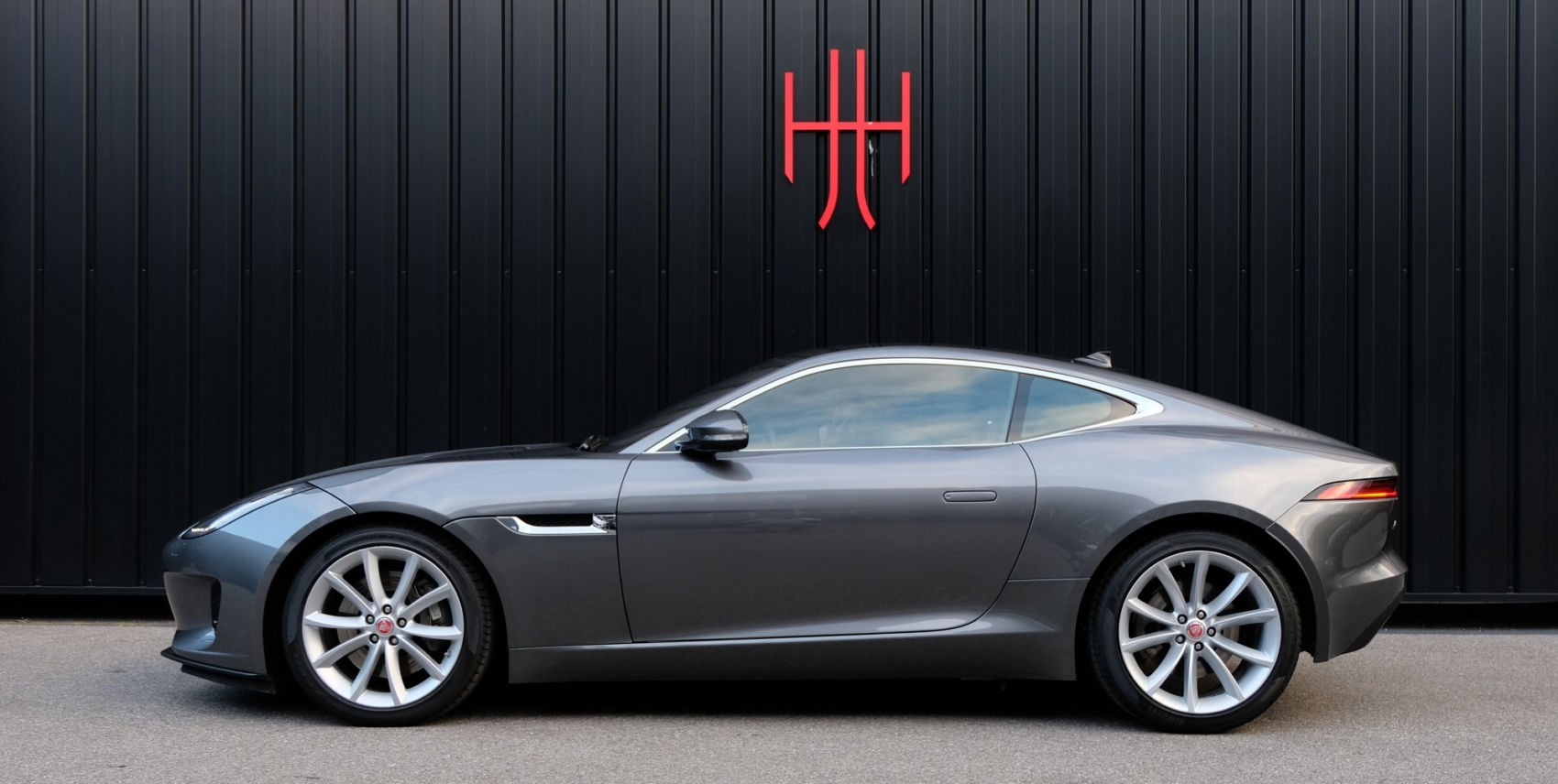 JAGUAR F-TYPE 2.0 BVA8