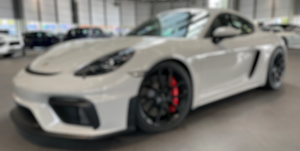 PORSCHE 718 CAYMAN GT4 BVM6
