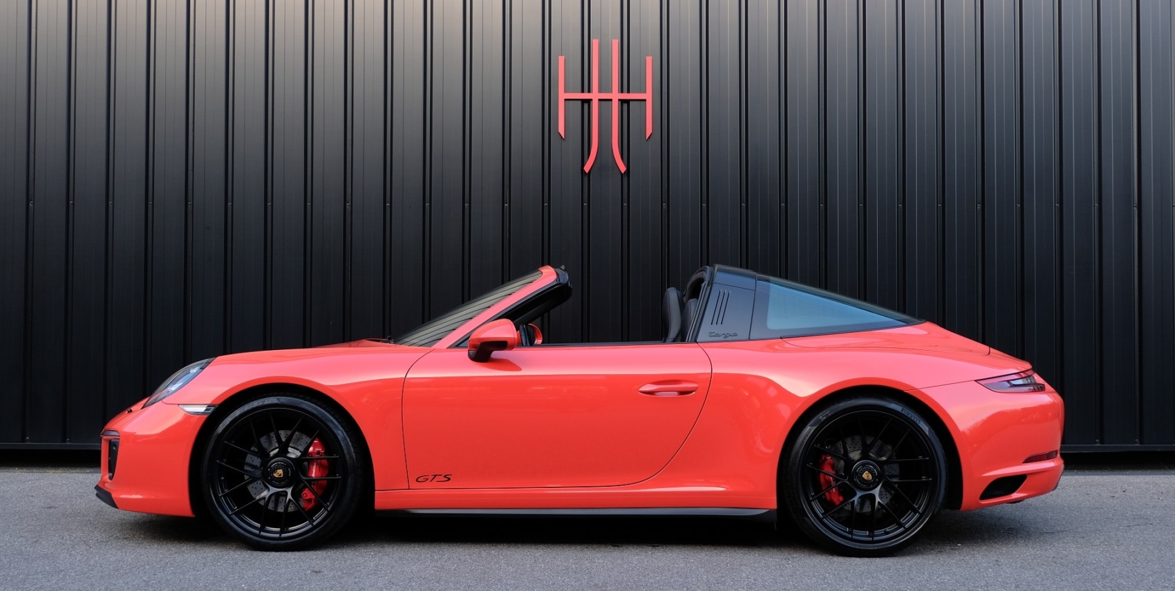 PORSCHE 911 TYPE 991 TARGA 4 GTS PHASE 2 PDK7