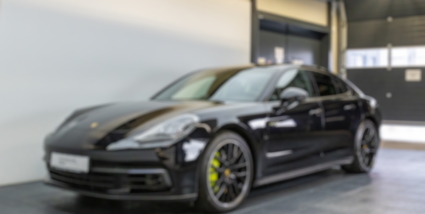 PORSCHE PANAMERA 4 E-HYBRID PDK8