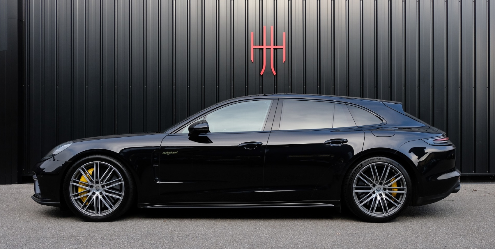 PORSCHE PANAMERA TURBO S E-HYBRID SPORT TURISMO PDK8
