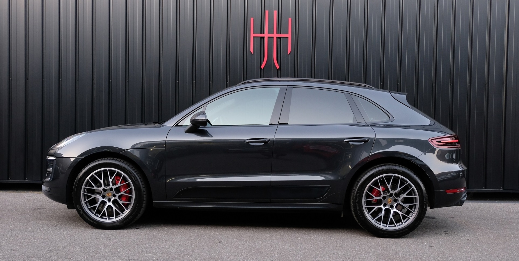 PORSCHE MACAN GTS PDK7