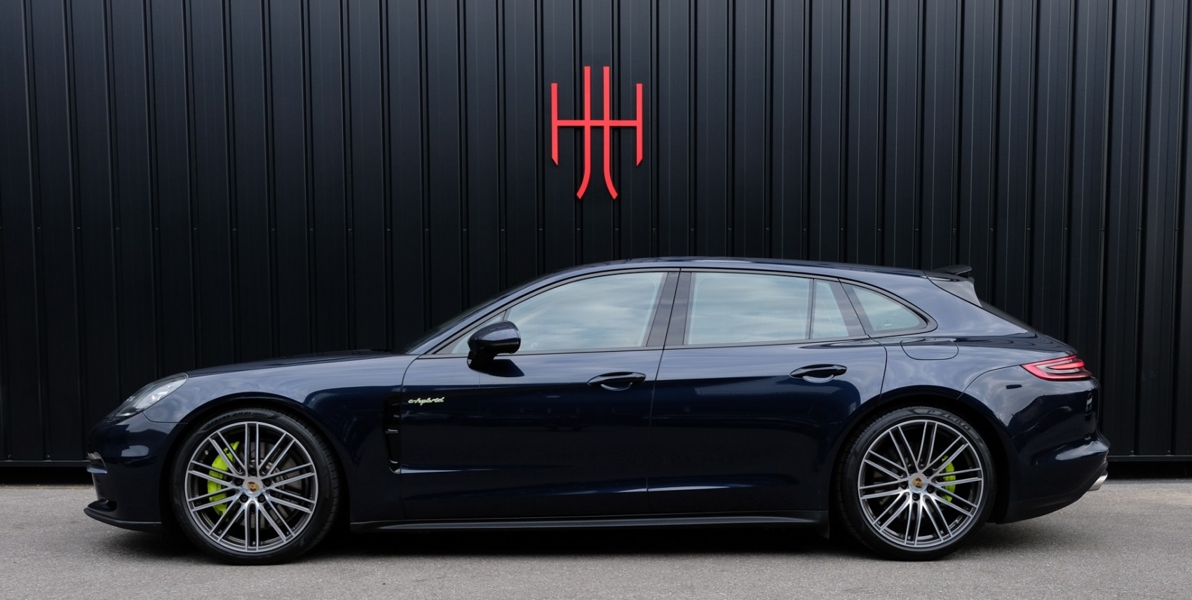 PORSCHE PANAMERA 4 E-HYBRID SPORT TURISMO PDK8