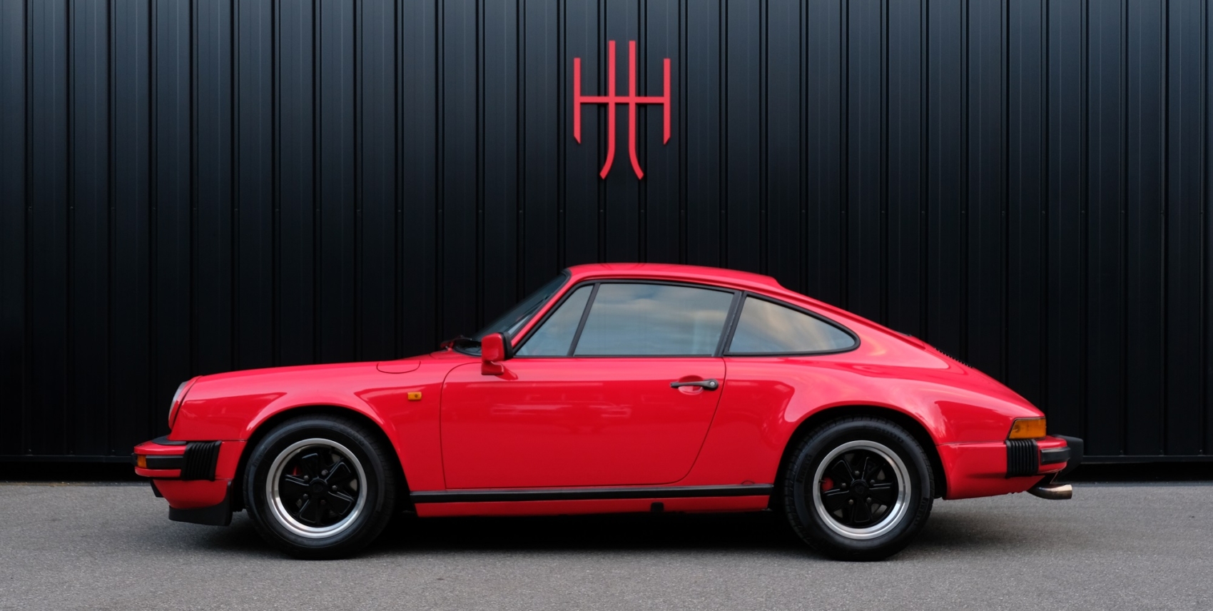 PORSCHE 911 CARRERA 3.2 COUPE 915