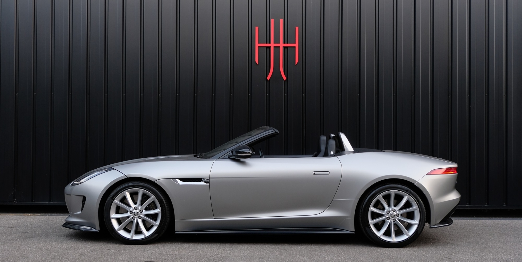 JAGUAR F-TYPE S V6