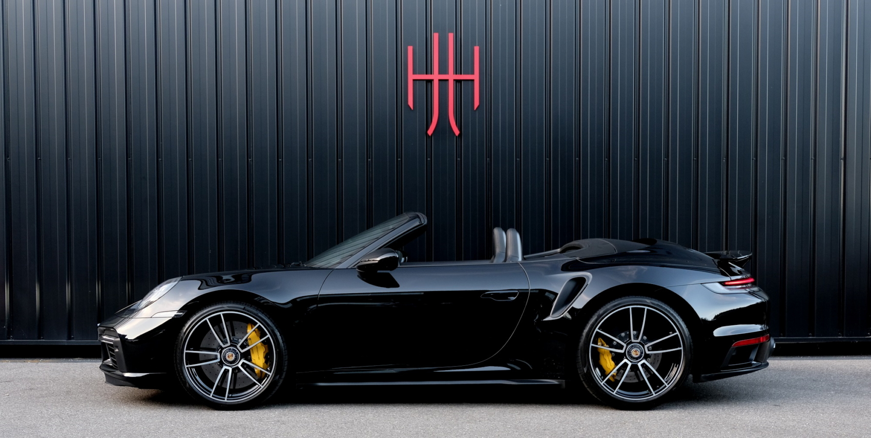 PORSCHE 911 TYPE 992 TURBO S CABRIOLET