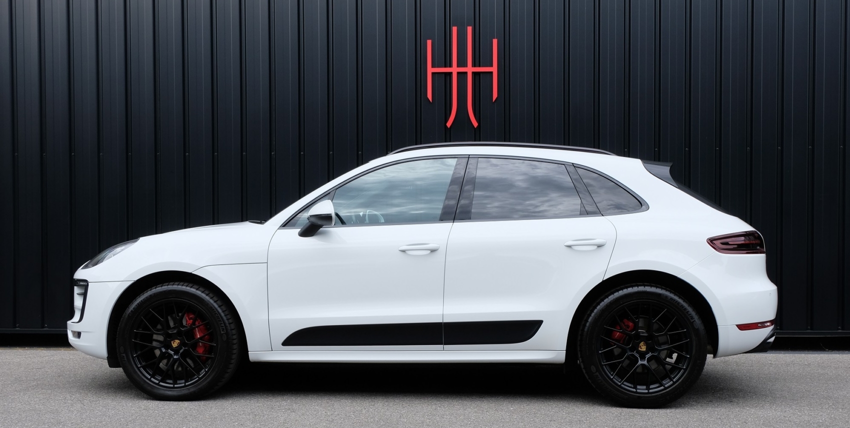 PORSCHE MACAN GTS PDK7