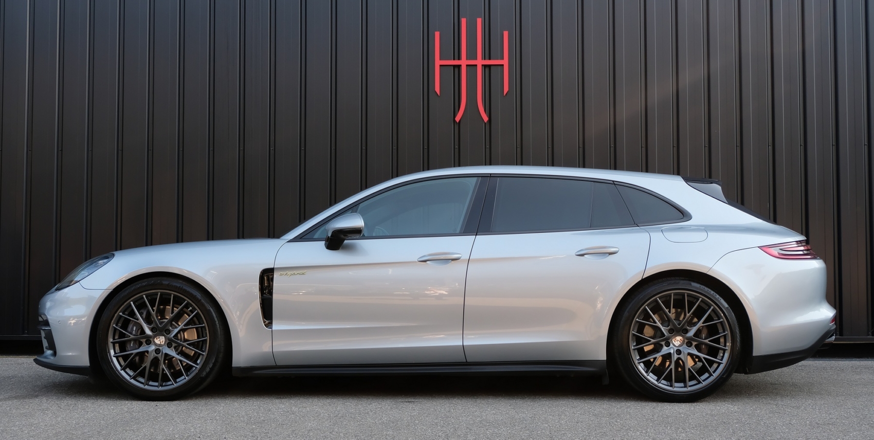PORSCHE PANAMERA 4 E-HYBRID SPORT TURISMO PDK8